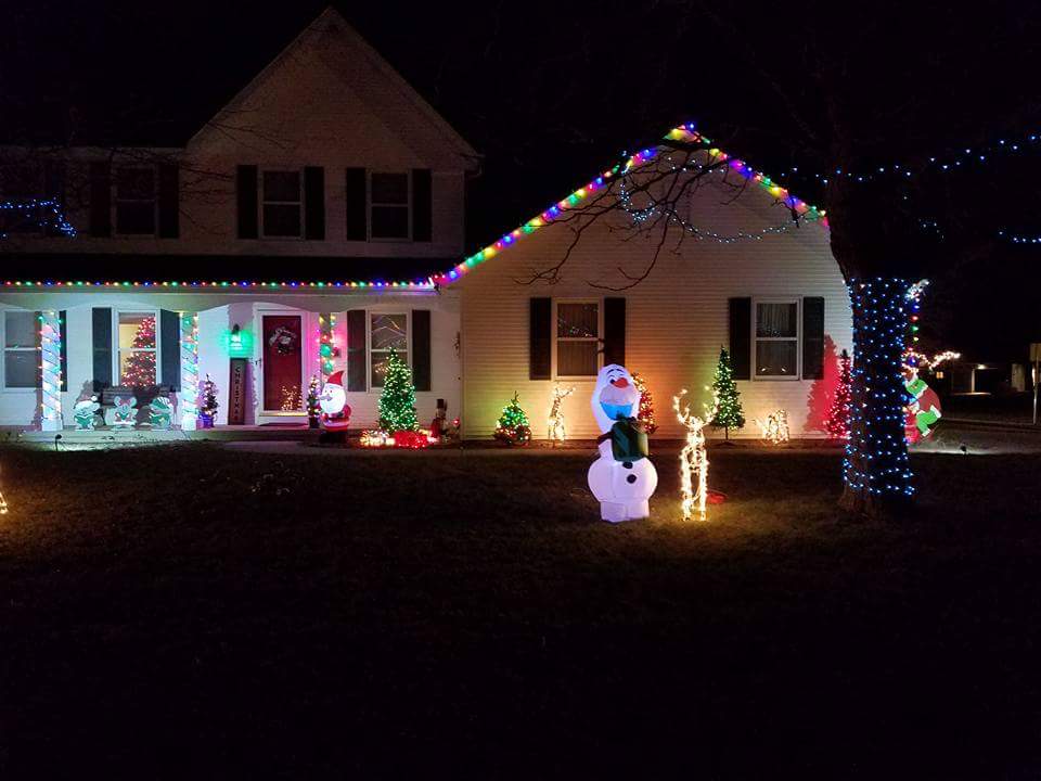 Best Christmas Lights Near The Fox Valley: 50+ Displays! {2018}