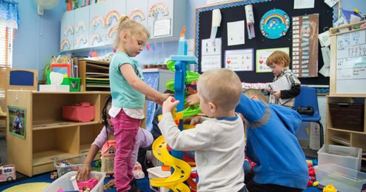 Headstart Preschool in Fox Valley