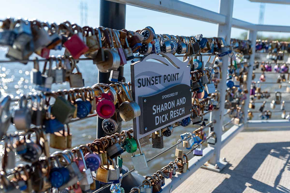 Sunset Point De Pere Locks