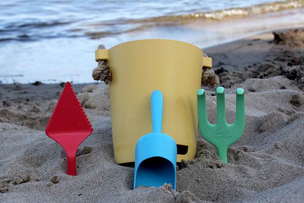 Eco Beach Toy Set by Love Lotte