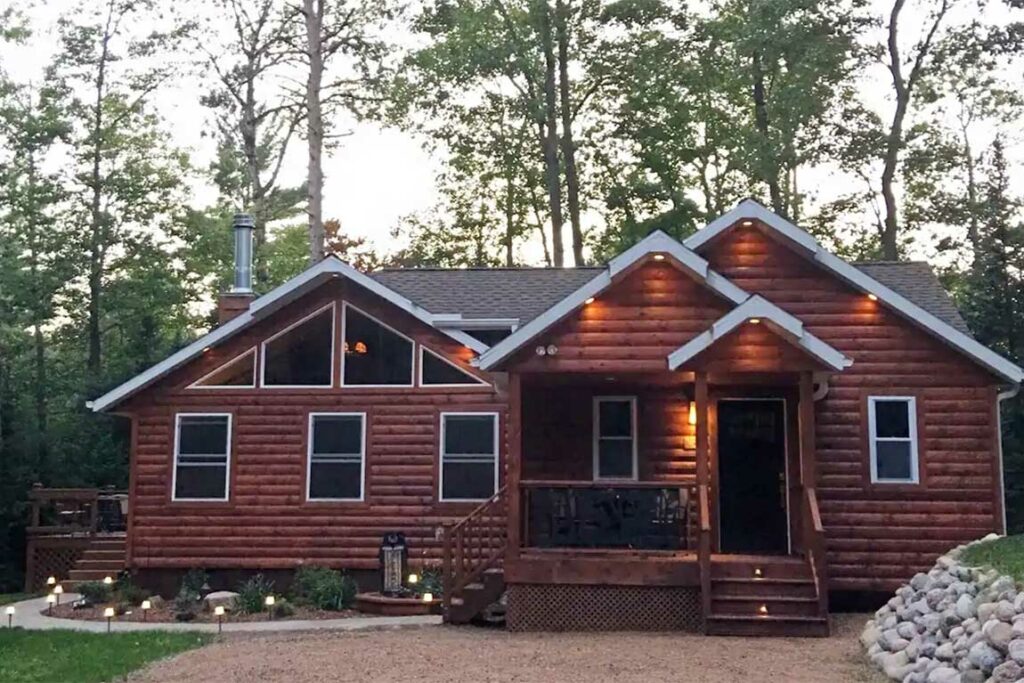 4 Cabin Decor Shops in Northern Wisconsin You Need to Visit – Up