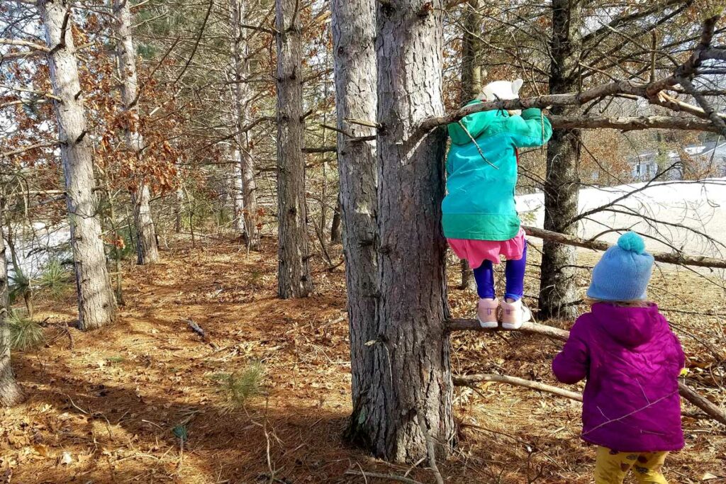 Children playing at Roche-a-Cri State Park.