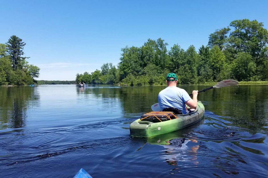 Kayaking at Governor Thompson State Park