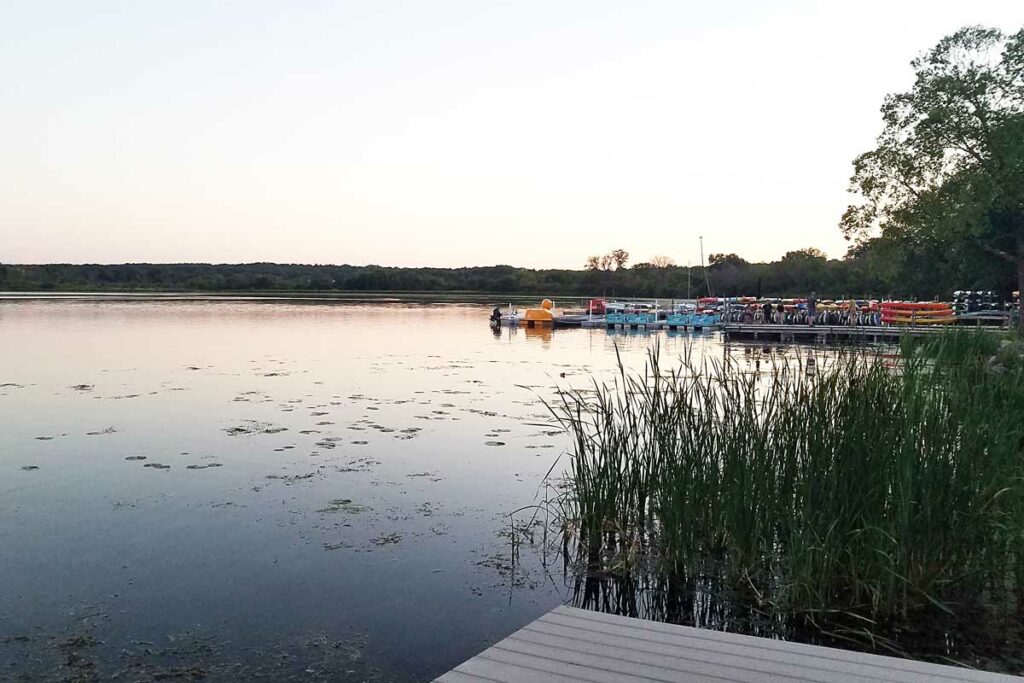 Lake Wingra Boats in Madison