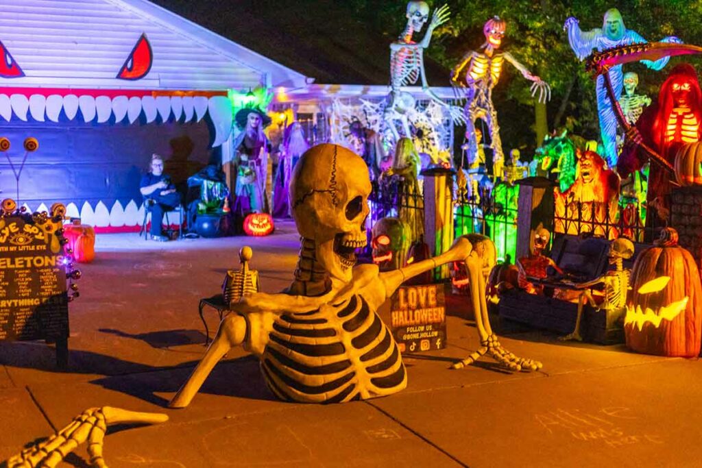 Bone Hallow Halloween Display in Appleton