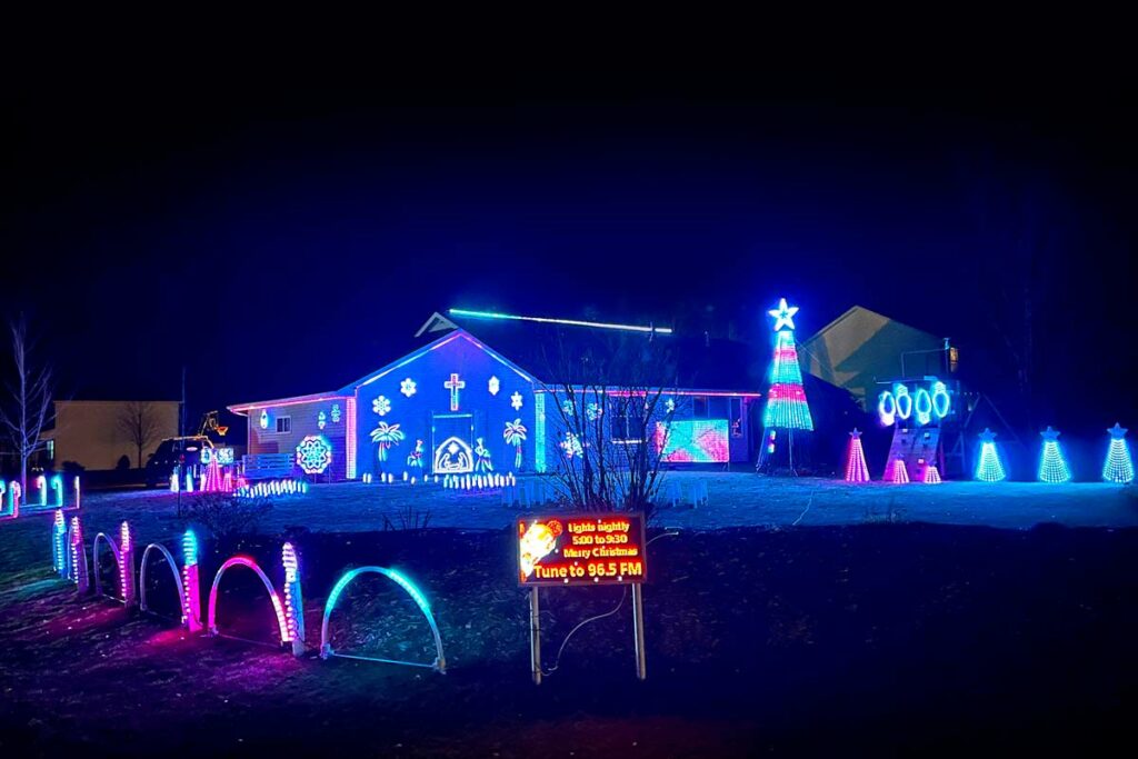 Clover Ridge Trail Appleton Christmas Lights