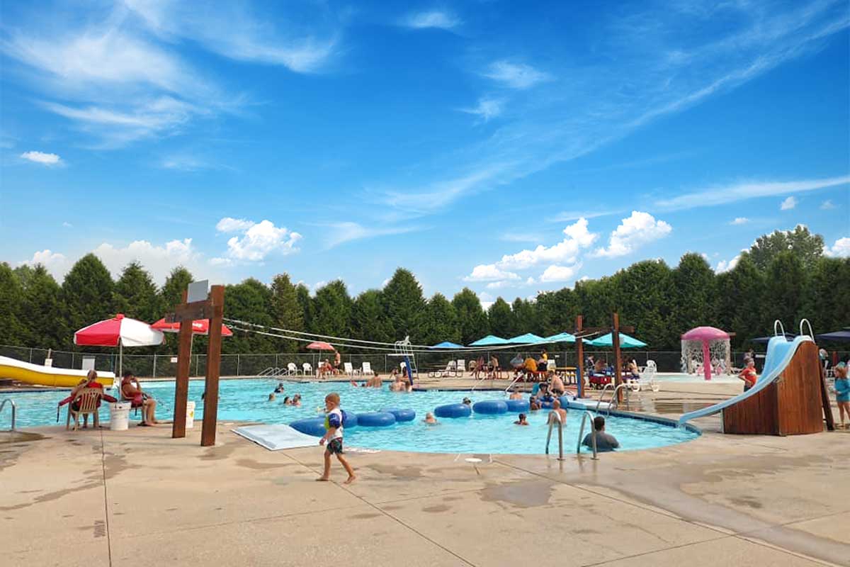 13 of the Coolest Campgrounds with Water Parks in Wisconsin!