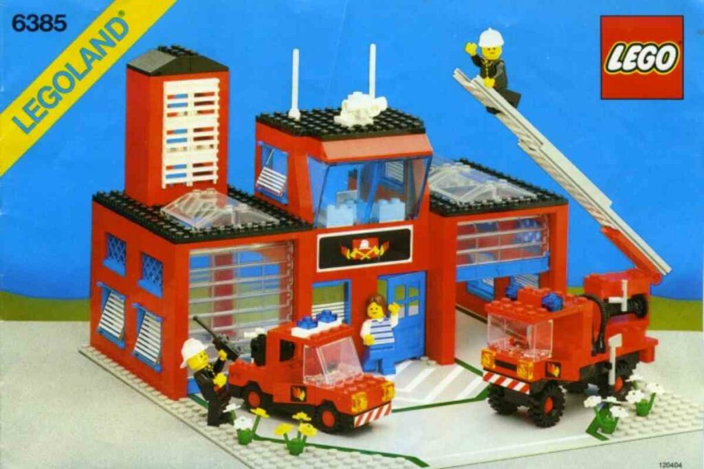 Vintage LEGO firehouse set.