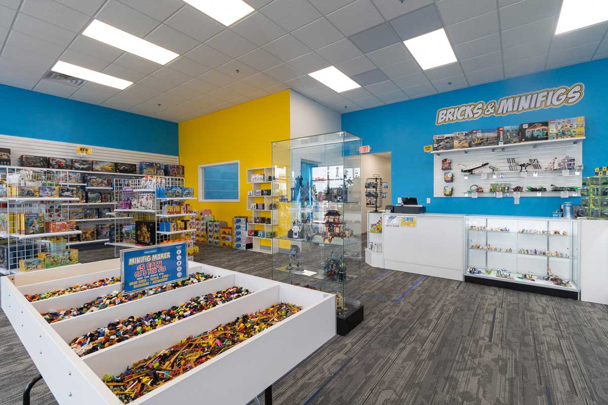 New LEGO Store Opening in Fox Crossing Now Open