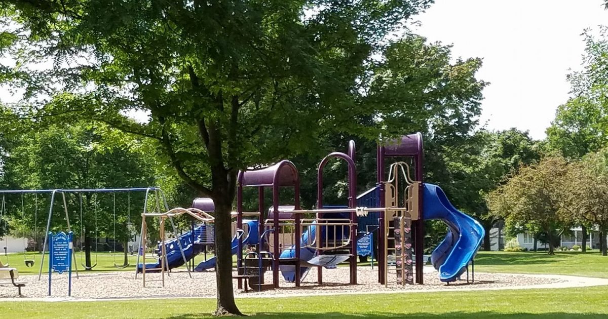 Park Series: Summit Park, Appleton, Wisconsin | Go Valley Kids